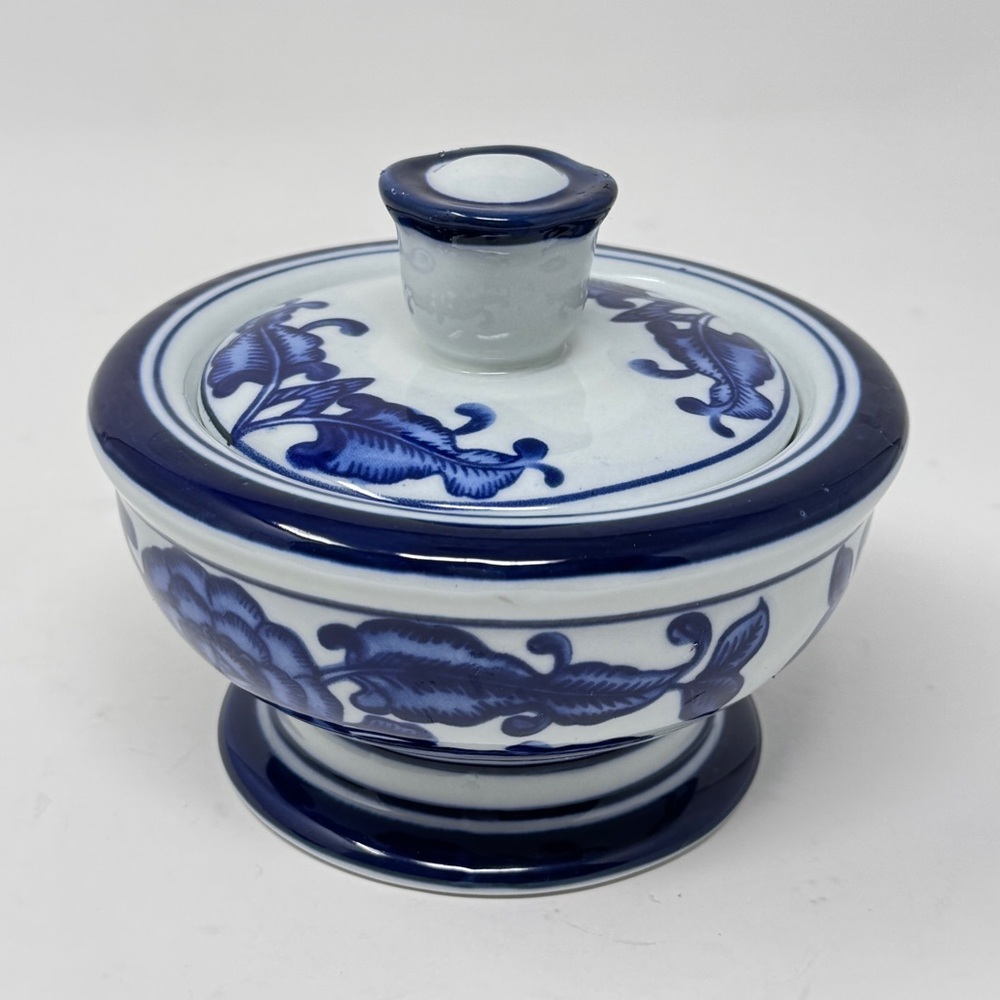 The Bombay Company Blue and White Sugar Bowl